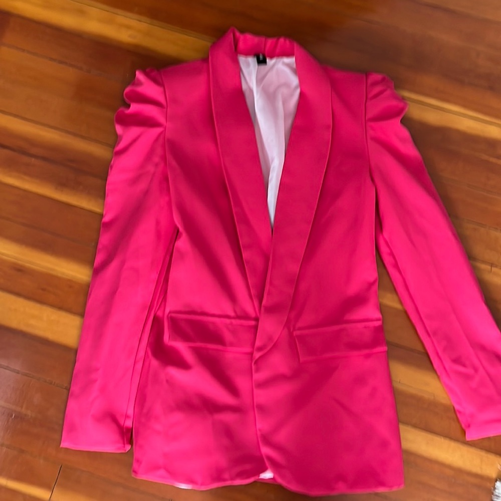 Beautiful fuschia blazer with puff sleeves…never worn